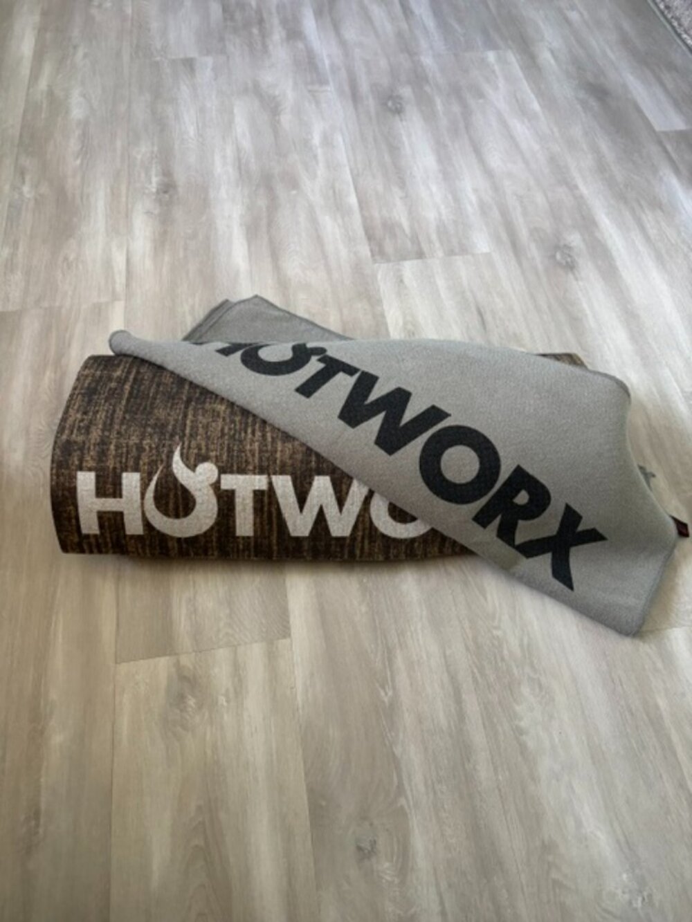 HOTWORX Yoga Mat & Towel